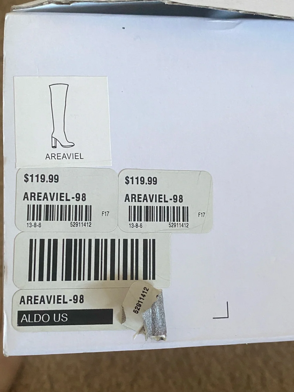 Aldo sleek over
